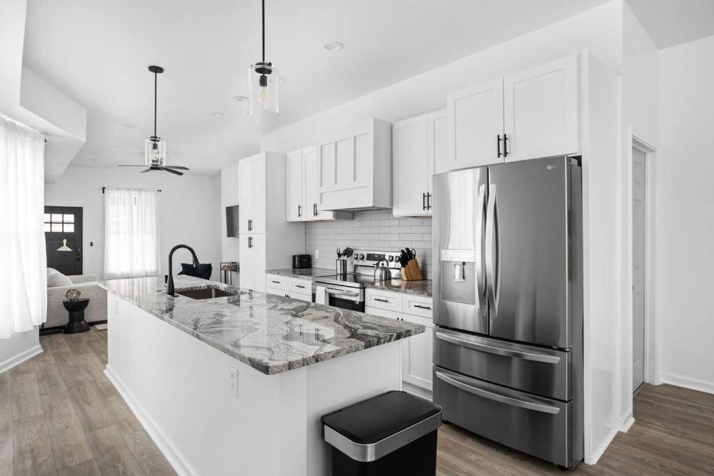 Cozysuites 3Br Arsenal Heights Indy Indianapolis Extérieur photo