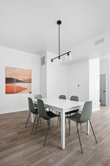Cozysuites 3Br Arsenal Heights Indy Indianapolis Extérieur photo